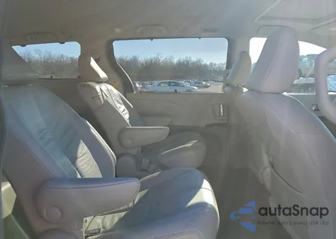 2011 Toyota Sienna Xle from USA, damaged, VIN 5TDYK3DCXBS090826